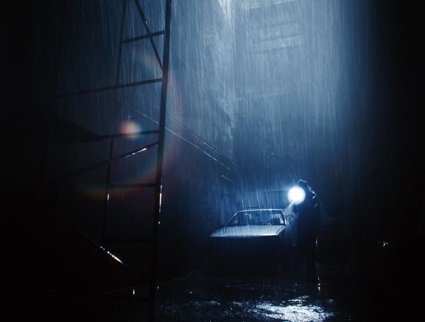 Produktbild: Into the Abyss