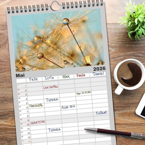 Produktbild: Familienplaner 2026 - Naturjuwel Pusteblume mit 5 Spalten (Wandkalender, 21 x 45 cm) CALVENDO