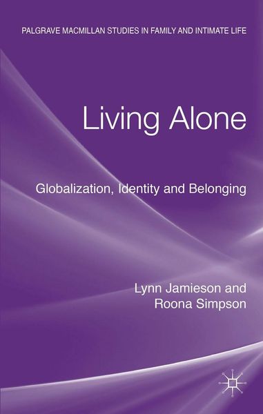 Produktbild: Living Alone