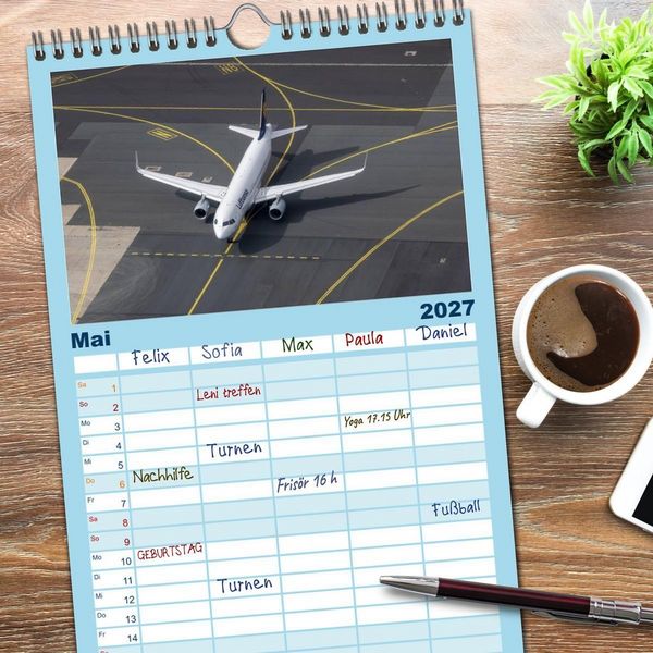 Produktbild: Familienplaner 2027 - Airbus A320 Das Brot und Butter Flugzeug mit 5 Spalten (Wandkalender, 21 x 45 cm) CALVENDO