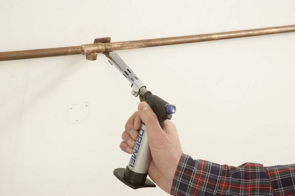 Produktbild: Dremel 2200-5 Versaflame Gasl&ouml;t-Set Hei&szlig;gasd&uuml;se, L&ouml;tspitze 550 - 1200 &deg;C inkl. Piezoz&uuml;nder