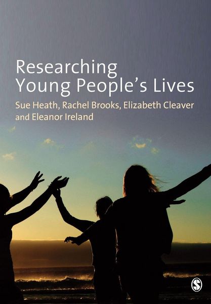 Produktbild: Researching Young People's Lives