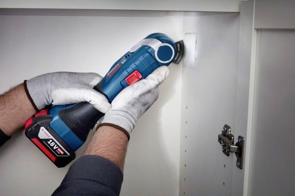 Produktbild: Bosch Professional GOP 18V-34 06018G2000 Akku-Multifunktionswerkzeug ohne Akku, ohne Ladeger&auml;t, inkl. Koffer 18 V