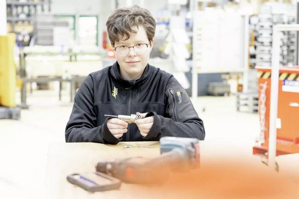 Produktbild: Wiha Winkelschrauber-Vorsatz 130mm 1/4\" (6.3 mm)