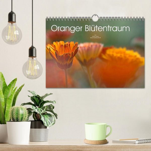 Produktbild: Oranger Bl&uuml;tentraum (Wandkalender 2026 DIN A4 quer), CALVENDO Monatskalender