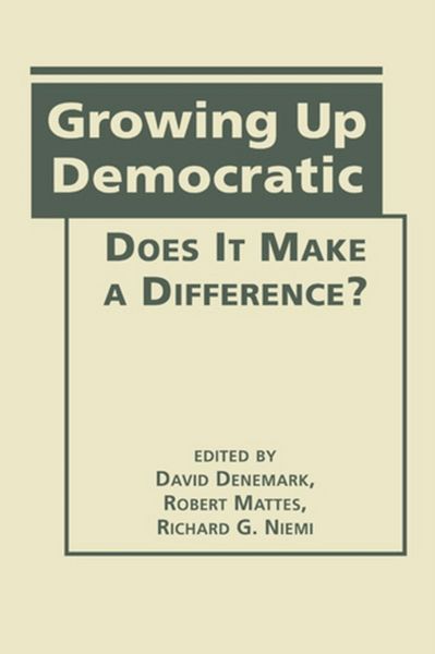 Produktbild: Growing Up Democratic