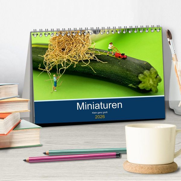 Produktbild: Miniaturen - Klein ganz gro&szlig; (Tischkalender 2026 DIN A5 quer), CALVENDO Monatskalender