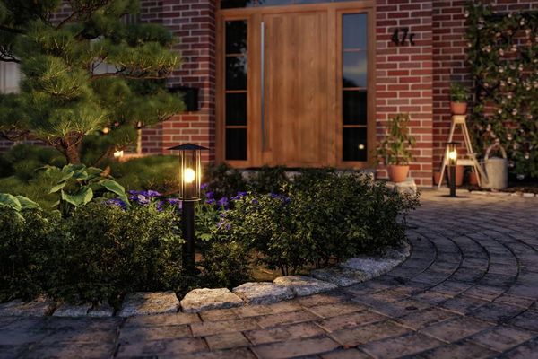 Produktbild: Paulmann 94737 Classic 2200K Poller Pollerleuchte LED E27 4.3W Schwarz