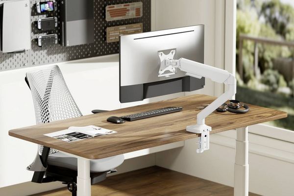 Produktbild: SpeaKa Professional Monitor-Tischhalterung SP-MM-1030 1 Display(s) 43,2 cm (17") - 101,6 cm (40") Wei&szlig; H&ouml;henverstellbar, Neigbar, Schwenkbar