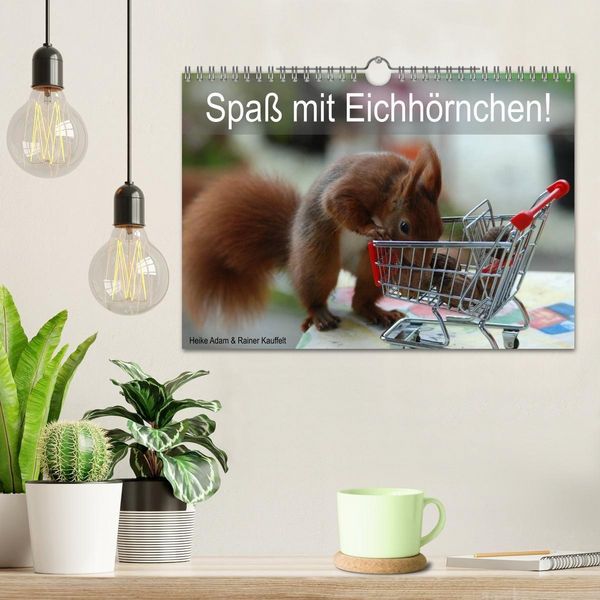 Produktbild: Spa&szlig; mit Eichh&ouml;rnchen! (Wandkalender 2027 DIN A4 quer), CALVENDO Monatskalender