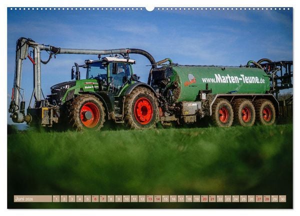 Produktbild: Moderne Landtechnik (hochwertiger Premium Wandkalender 2026 DIN A2 quer), Kunstdruck in Hochglanz