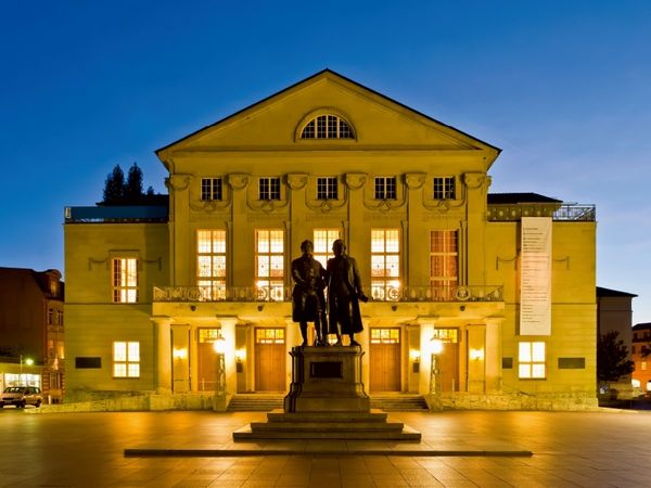 Produktbild: CALVENDO Puzzle Deutsches Nationaltheater in Weimar | 1000 Teile Lege-Gr&ouml;&szlig;e 64x48cm Foto-Puzzle f&uuml;r gl&uuml;ckliche Stunden