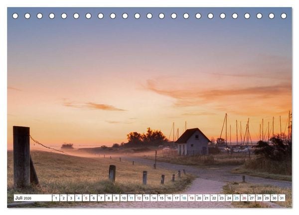 Produktbild: Schiff und Segel - HIDDENSEE (Tischkalender 2026 DIN A5 quer), CALVENDO Monatskalender