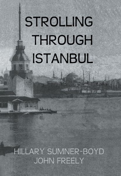 Produktbild: Strolling Through Istanbul