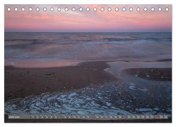 Produktbild: Blick aufs ruhige Meer (Tischkalender 2026 DIN A5 quer), CALVENDO Monatskalender