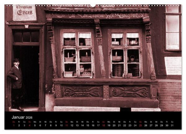 Produktbild: Hildesheimer Schaufenster um 1900 (hochwertiger Premium Wandkalender 2026 DIN A2 quer), Kunstdruck in Hochglanz