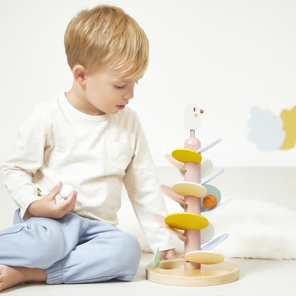 Produktbild: Holz-Klangbaum mit Kugelbahn &ndash; Musikalisches Spielzeug ab 3 Jahren