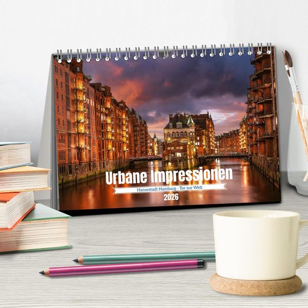 Produktbild: Urbane Impressionen: Hansestadt Hamburg - Tor zur Welt (Tischkalender 2026 DIN A5 quer), CALVENDO Monatskalender