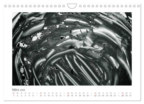 Produktbild: einfach schwarz-wei&szlig; (Wandkalender 2026 DIN A4 quer), CALVENDO Monatskalender