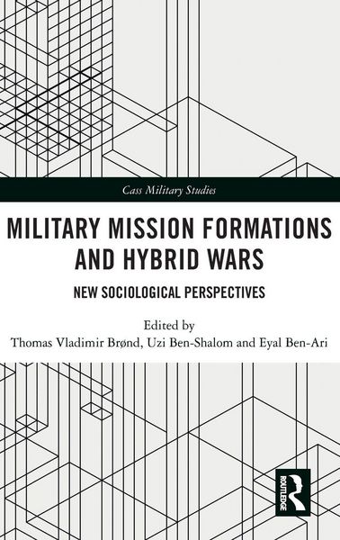 Produktbild: Military Mission Formations and Hybrid Wars