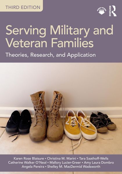 Produktbild: Serving Military and Veteran Families