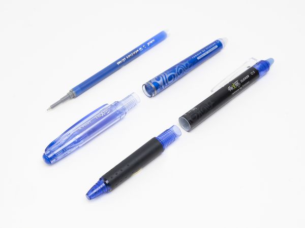 Produktbild: PILOT Mine FriXion Point blauschwarz, 3er Set