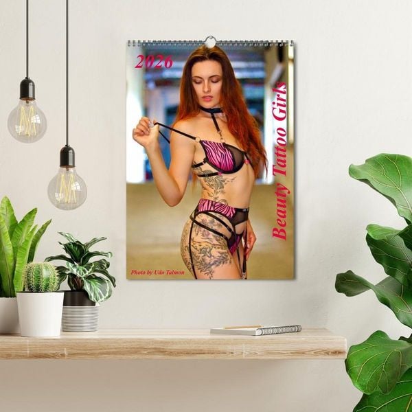Produktbild: Beauty Tattoo Girls (Wandkalender 2026 DIN A3 hoch), CALVENDO Monatskalender