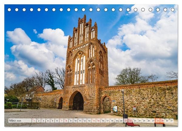 Produktbild: Neubrandenburg Impressionen (Tischkalender 2026 DIN A5 quer), CALVENDO Monatskalender