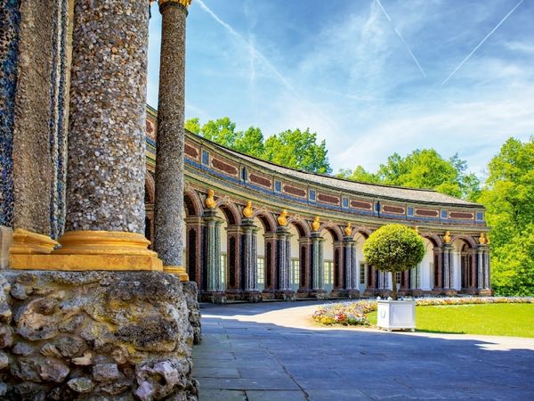 Produktbild: CALVENDO Puzzle Neues Schloss Eremitage | 1000 Teile Lege-Gr&ouml;&szlig;e 64x48cm Foto-Puzzle f&uuml;r gl&uuml;ckliche Stunden