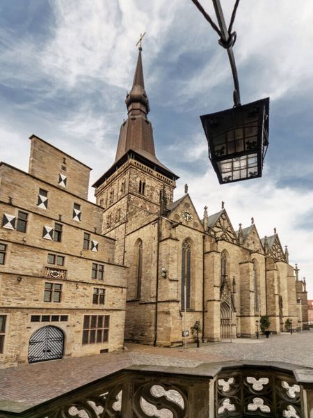 Produktbild: CALVENDO Puzzle Marienkirche Osnabr&uuml;ck | 1000 Teile Lege-Gr&ouml;&szlig;e 64x48cm Foto-Puzzle f&uuml;r gl&uuml;ckliche Stunden