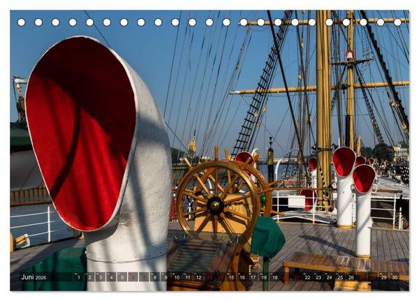 Produktbild: Letztes deutsches Vollschiff DAS SCHULSCHIFF DEUTSCHLAND (Tischkalender 2026 DIN A5 quer), CALVENDO Monatskalender