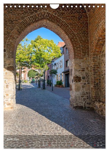 Produktbild: Wassenberg - Eine Perle im Westen (Wandkalender 2026 DIN A4 hoch), CALVENDO Monatskalender