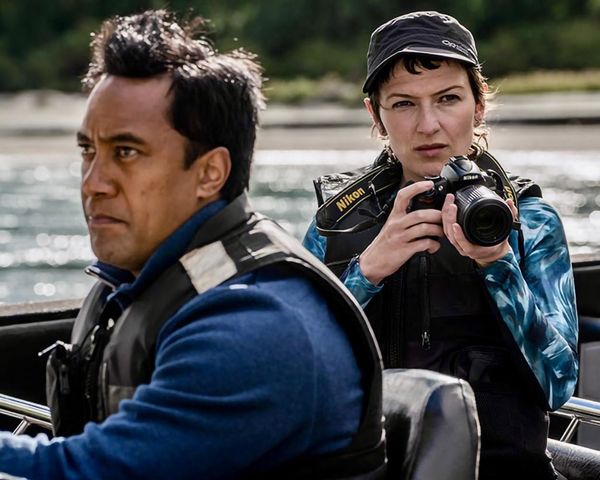 Produktbild: One Lane Bridge, Staffel 2 / Weitere 5 Folgen der erfolgreichen Mystery-Krimiserie [2 DVDs]