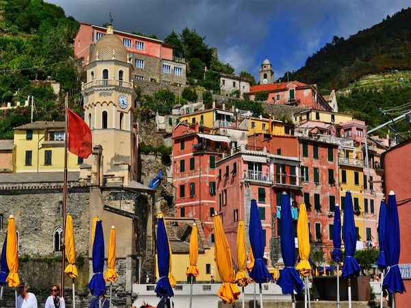 Produktbild: CALVENDO Puzzle Le Cinque Terre, Farbenfrohes Vernazza | 1000 Teile Lege-Gr&ouml;&szlig;e 64x48cm Foto-Puzzle f&uuml;r gl&uuml;ckliche Stunden