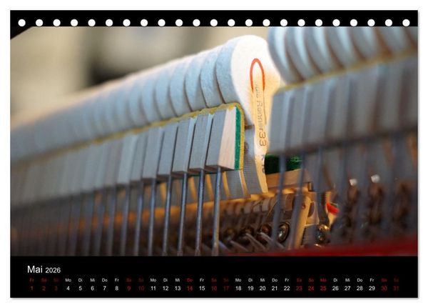 Produktbild: Klavier Momente (Tischkalender 2026 DIN A5 quer), CALVENDO Monatskalender