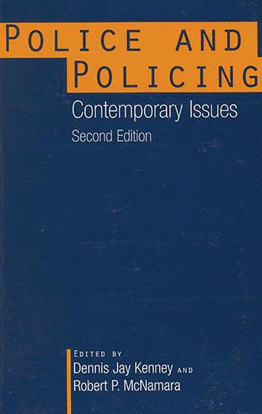 Produktbild: Police and Policing
