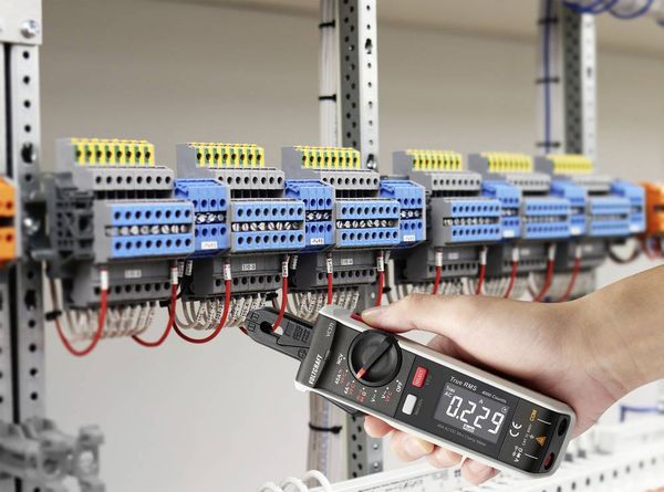 Produktbild: VOLTCRAFT VC-371 Stromzange digital CAT III 600V Anzeige (Counts): 4000