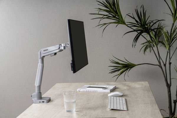 Produktbild: SpeaKa Professional Monitor-Tischhalterung SP-MM-600 1 Display(s) 43,2cm (17\") - 81,3cm (32\") Silber Rotierbar, Neigbar