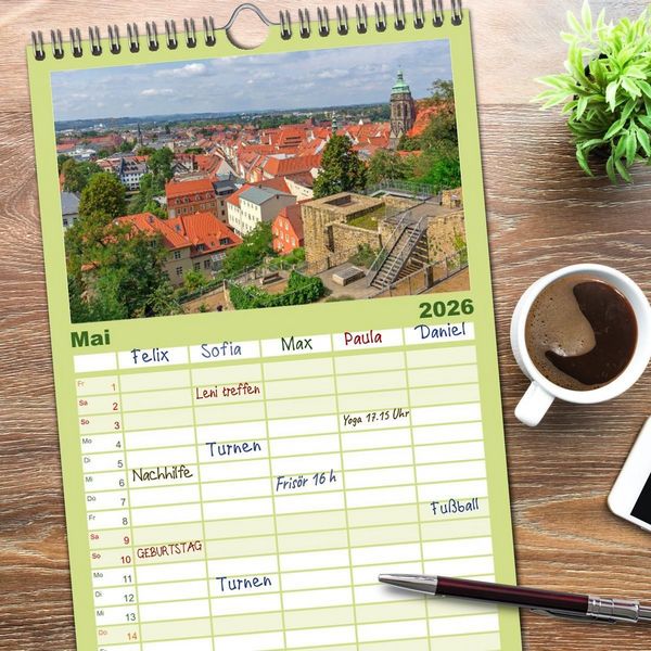 Produktbild: Familienplaner 2026 - Unterwegs in Pirna mit 5 Spalten (Wandkalender, 21 x 45 cm) CALVENDO