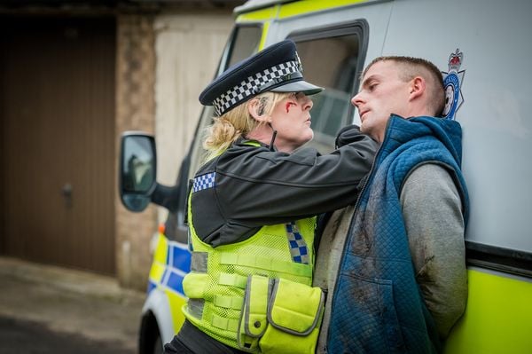 Produktbild: Happy Valley - In einer kleinen Stadt - Staffel 2 [2 BRs]