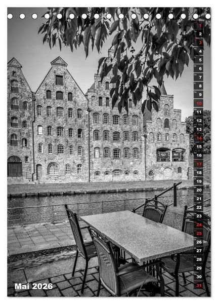 Produktbild: L&Uuml;BECK Monochrome Momente (Tischkalender 2026 DIN A5 hoch), CALVENDO Monatskalender
