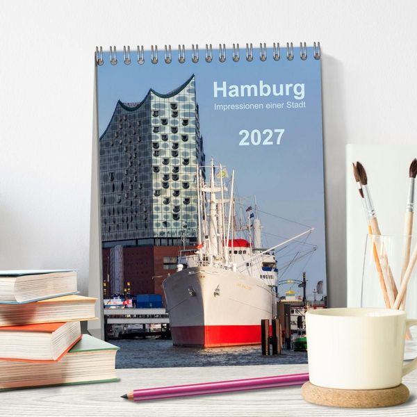 Produktbild: Hamburg - Impressionen einer Stadt (Tischkalender 2027 DIN A5 hoch), CALVENDO Monatskalender