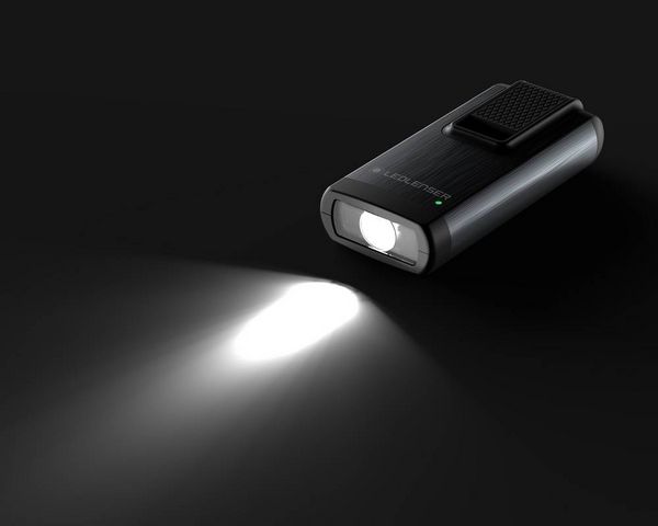 Produktbild: Ledlenser K6R LED Schl&uuml;sselleuchte mit USB-Schnittstelle akkubetrieben 400lm 30g