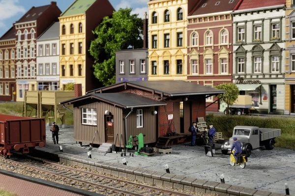 Produktbild: Auhagen 11465 H0 Brennstoffhandel