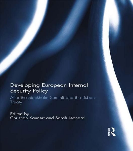 Produktbild: Developing European Internal Security Policy