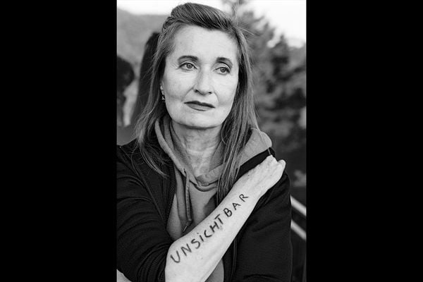 Produktbild: Elfriede Jelinek - Die Sprache von der Leine lassen