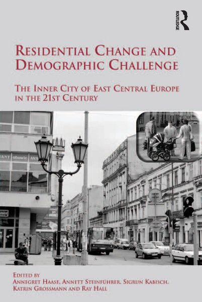 Produktbild: Residential Change and Demographic Challenge