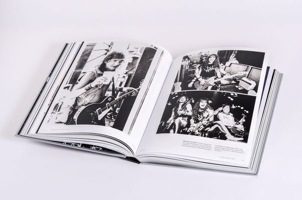 Produktbild: Iron Maiden. Infinite Dreams