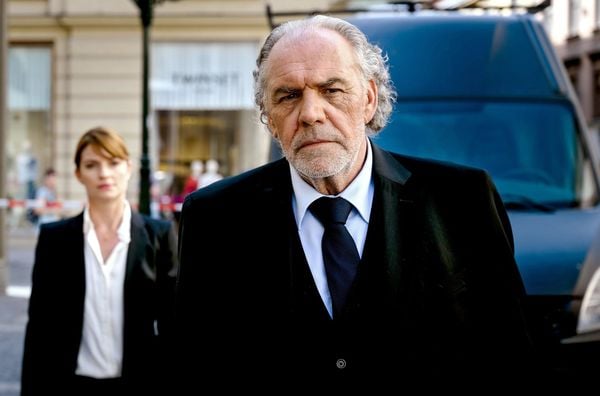 Der Zürich Krimi: Borchert und der Tote im See (Folge 9)
