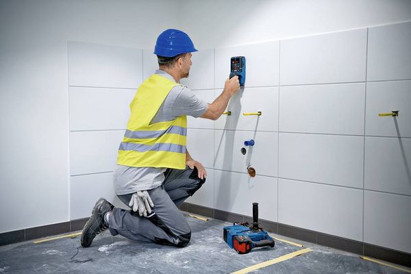 Produktbild: Bosch Professional Ortungsger&auml;t D-Tect 200 C 0601081601 Ortungstiefe (max.) 200 mm Geeignet f&uuml;r eisenhaltiges Metall, Holz, Kunststoff, nicht eise